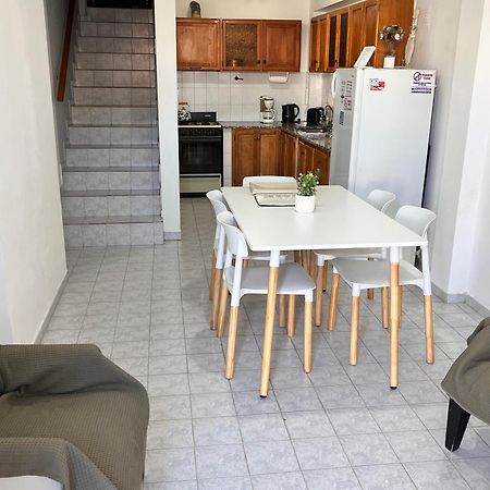 Complejo El Puente Apartment Пуерто Мадрин Екстериор снимка