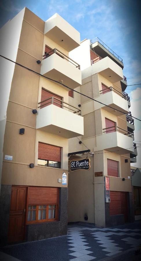 Complejo El Puente Apartment Пуерто Мадрин Екстериор снимка