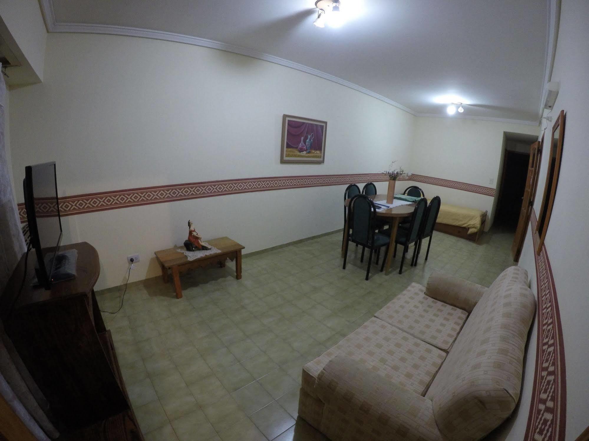 Complejo El Puente Apartment Пуерто Мадрин Екстериор снимка