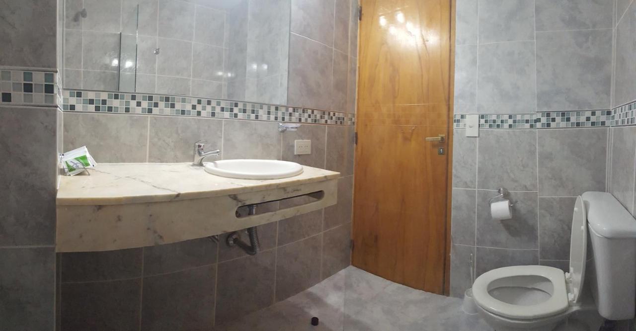 Complejo El Puente Apartment Пуерто Мадрин Екстериор снимка